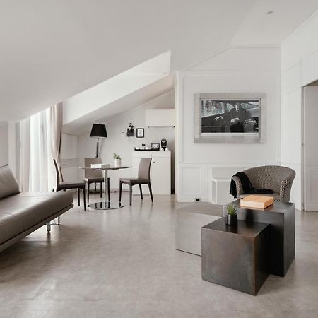 Montenapoleone Suites Milano Ngoại thất bức ảnh