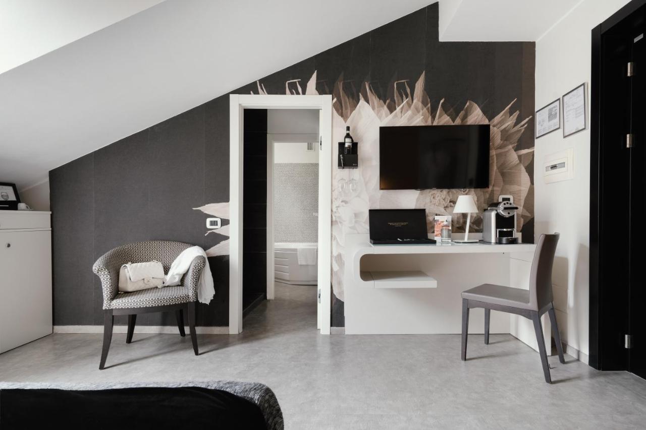 Montenapoleone Suites Milano Ngoại thất bức ảnh
