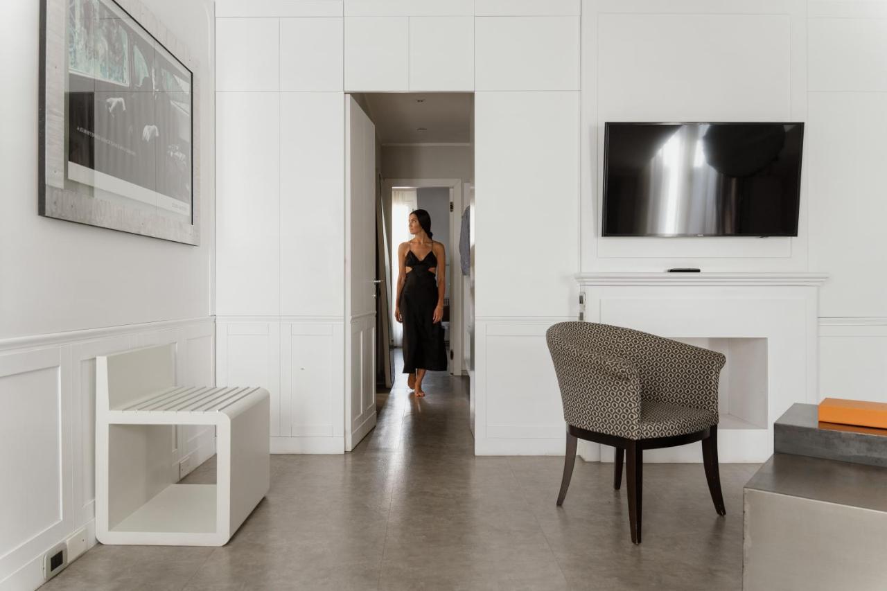Montenapoleone Suites Milano Ngoại thất bức ảnh