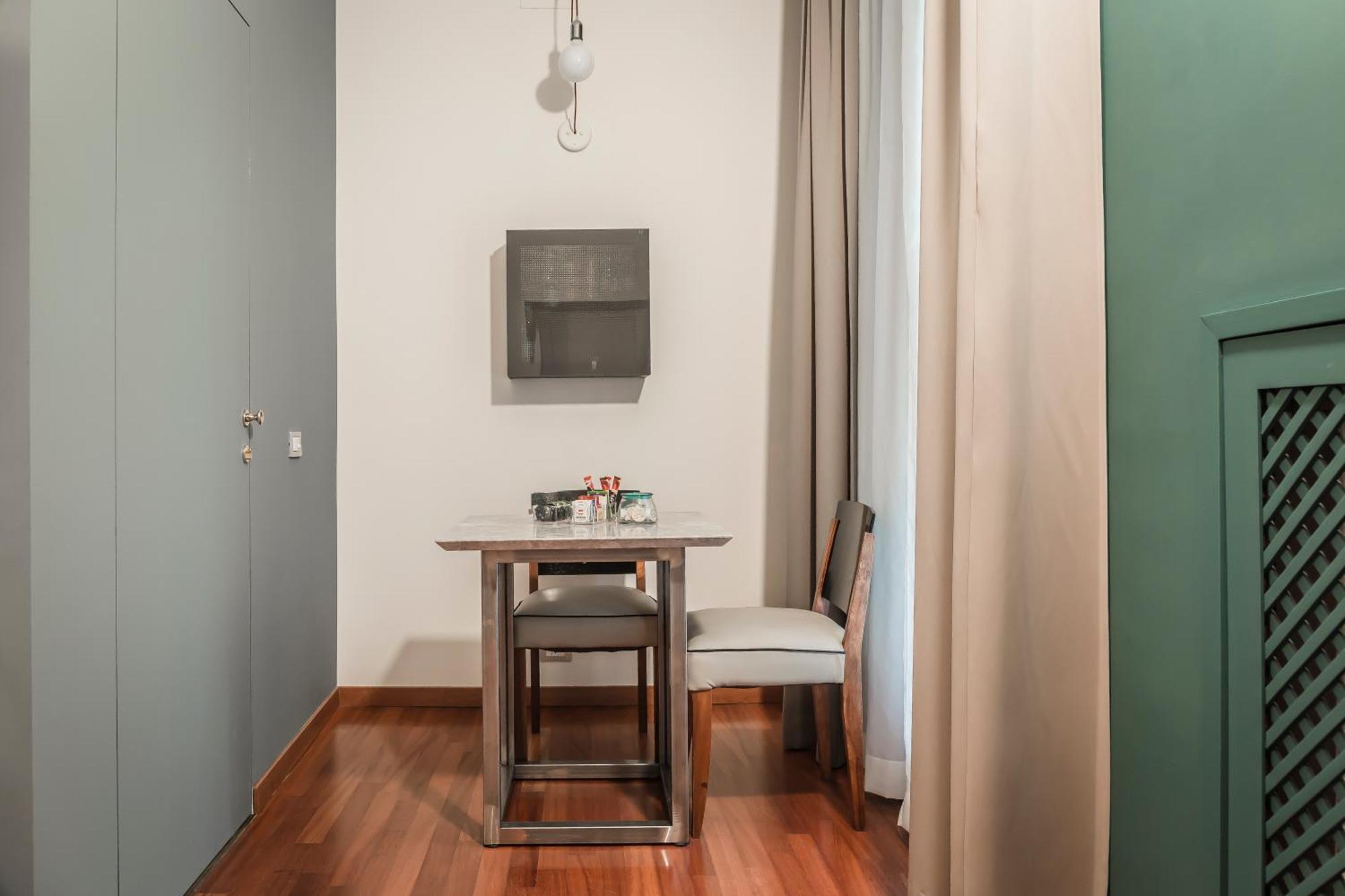 Montenapoleone Suites Milano Ngoại thất bức ảnh